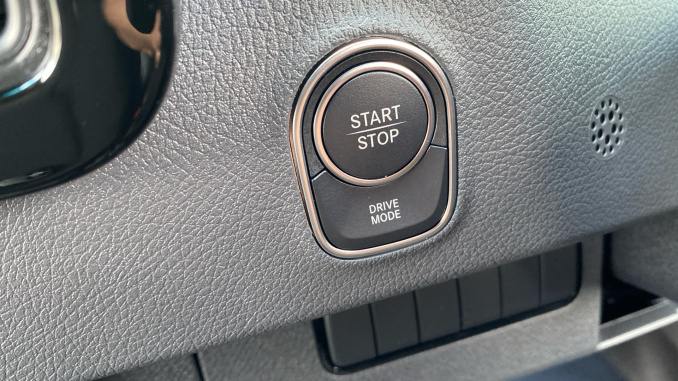 Mercedes-Benz Sprinter E414 L3 Electric Rwd 100kW 113kWh Pro Van Auto - Image 36
